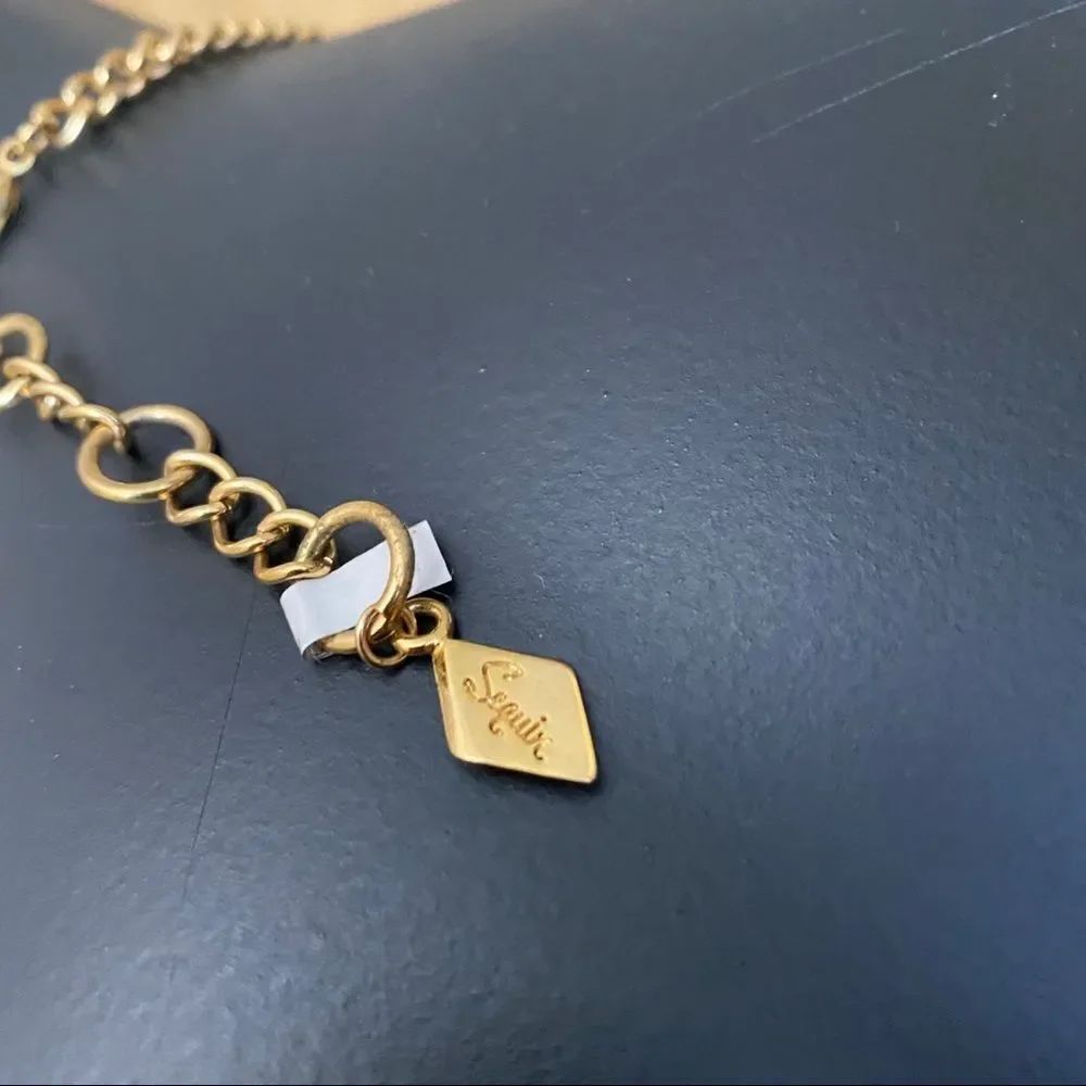 Sequin gold necklace - Picture 4 of 5